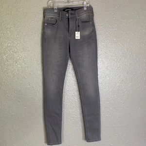Women’s jeans